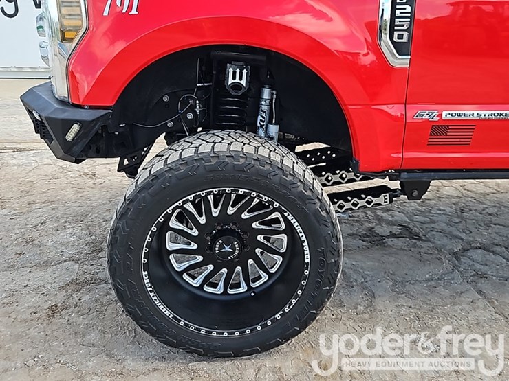 2019-ford-f250-xl-image-17