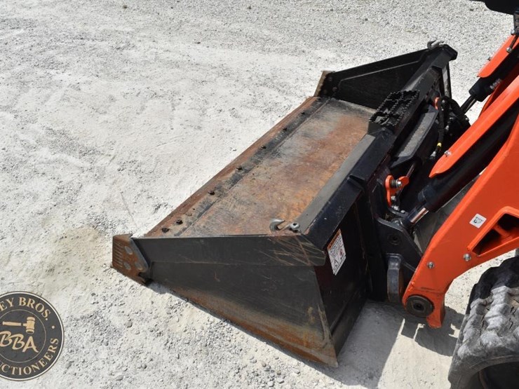 2020-kubota-svl75-2-image-22