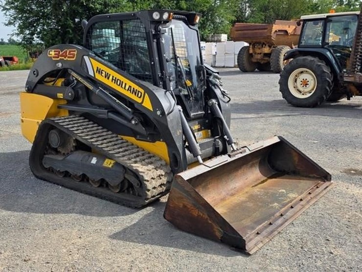 2022-new-holland-c345-image-1