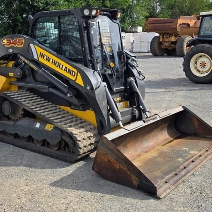 2022 NEW HOLLAND C345