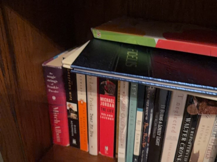 book-collection,-this-lot-includes-everything-on-bookshelf-image-5