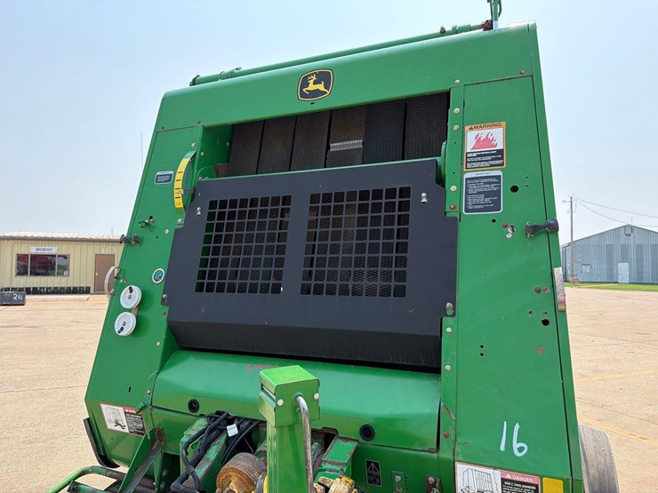john-deere-582-image-13