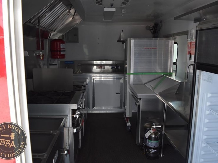 2024-quality-cargo-food-trailer-46478-image-29