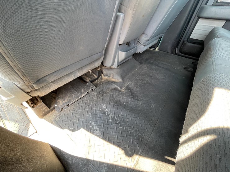 2013-ford-f150-image-24