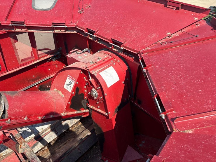 2005-case-ih-2377-image-84