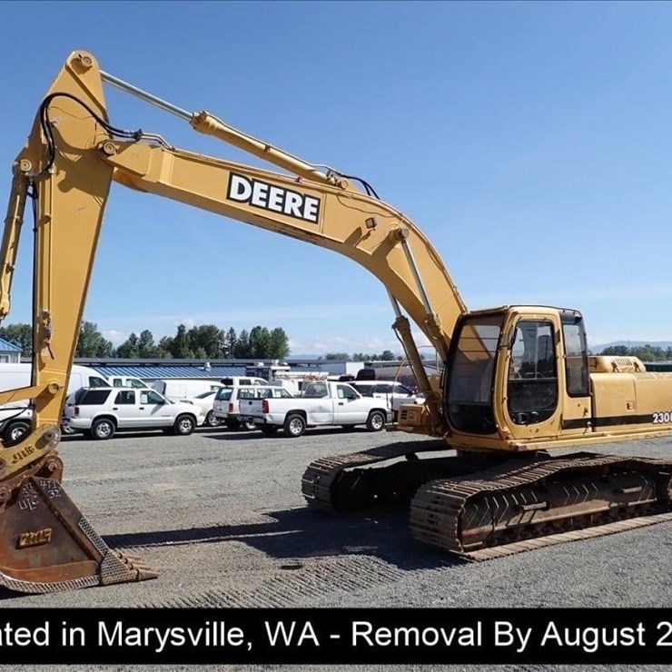 1997 JOHN DEERE 230