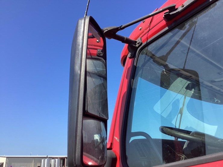 volvo-vnm-image-28