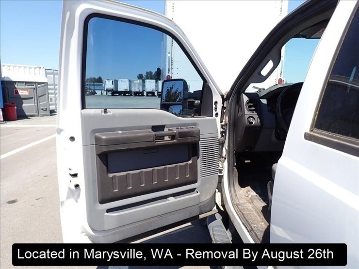 2011-ford-f250-xl-image-7