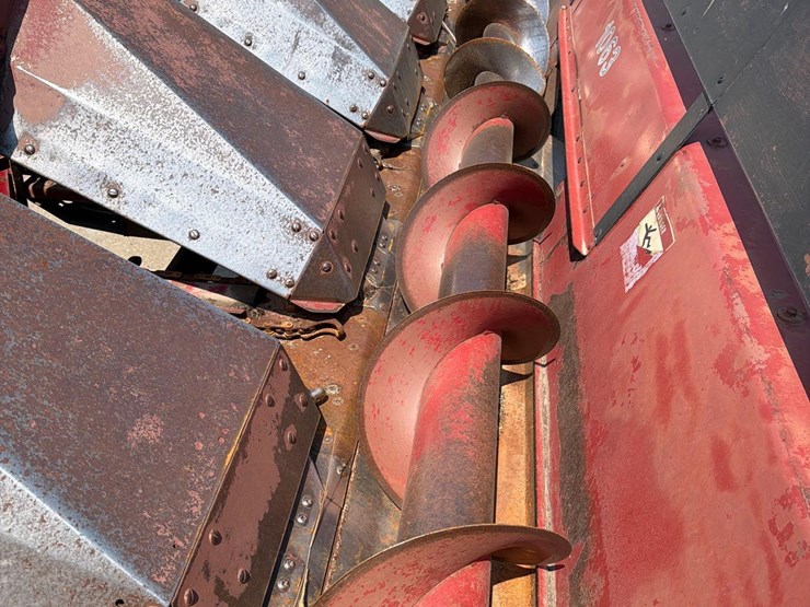case-ih-1063-image-22