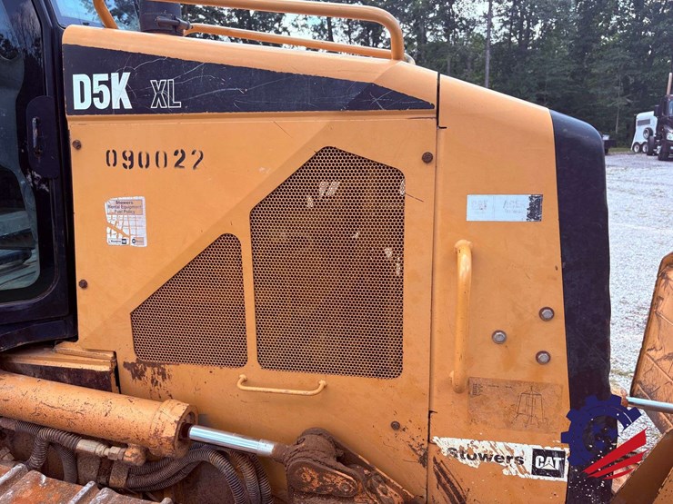 2009-caterpillar-d5k-xl-image-43