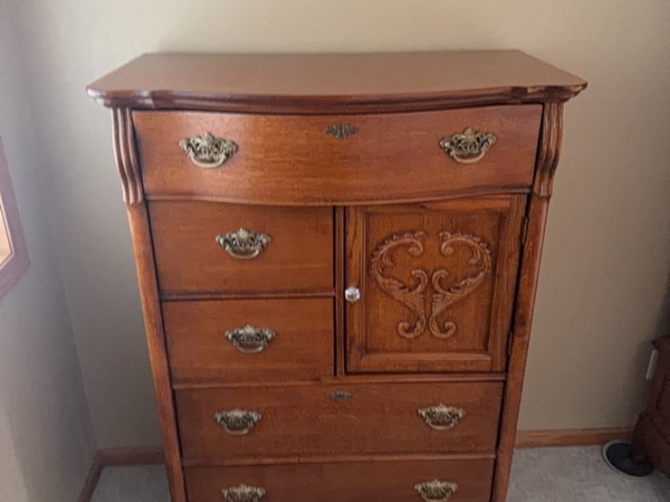 large-oak-chest-of-drawers,-excellent-condition-image-6