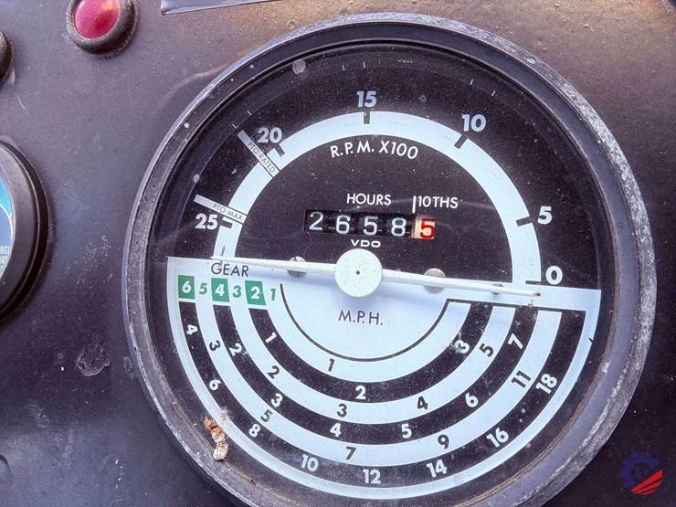 john-deere-2840-image-61