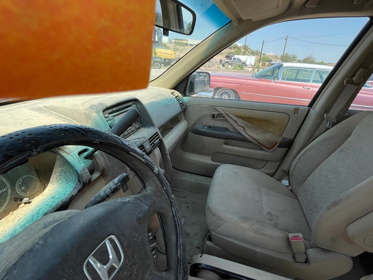 2005-honda-crv-image-32