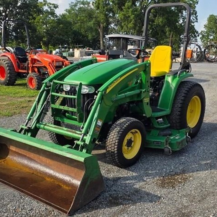2013 JOHN DEERE 3520
