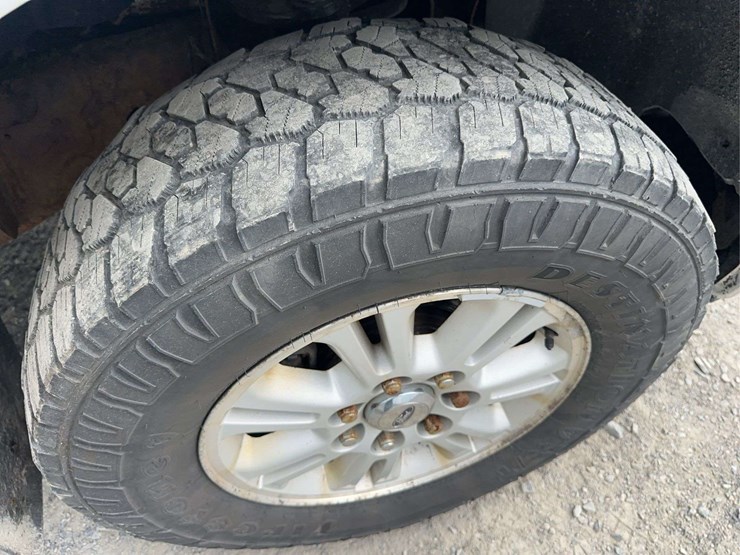 2014-ford-f150-xlt-image-12
