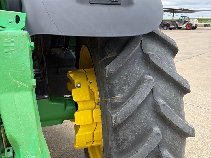2021-john-deere-6155r-image-15