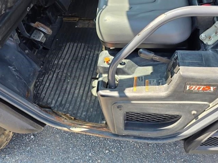 kubota-rtv-x1100c-image-41