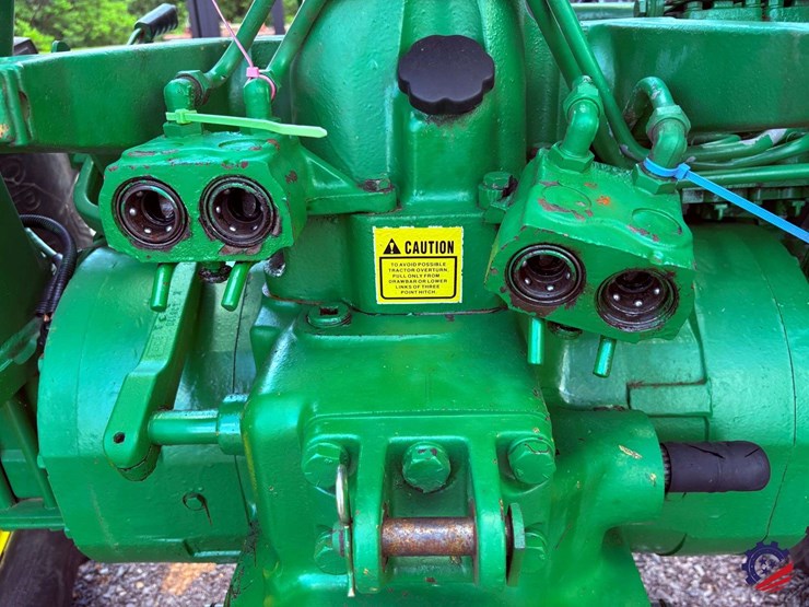 john-deere-2840-image-49