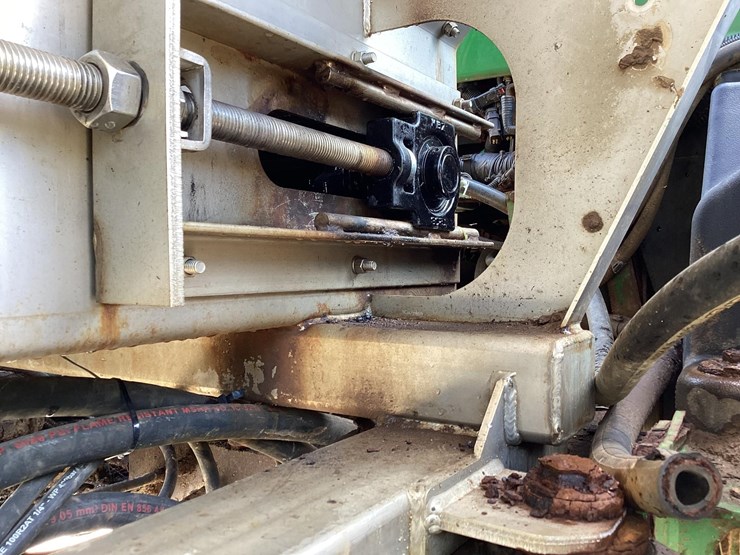 john-deere-r4045-image-20