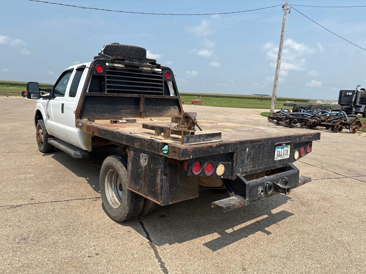 2015-ford-f350-image-4