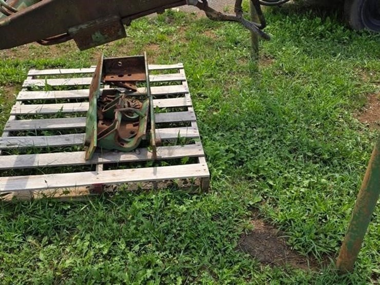 john-deere-48-image-12