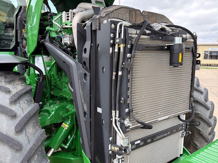 2022-john-deere-8r-280-image-46