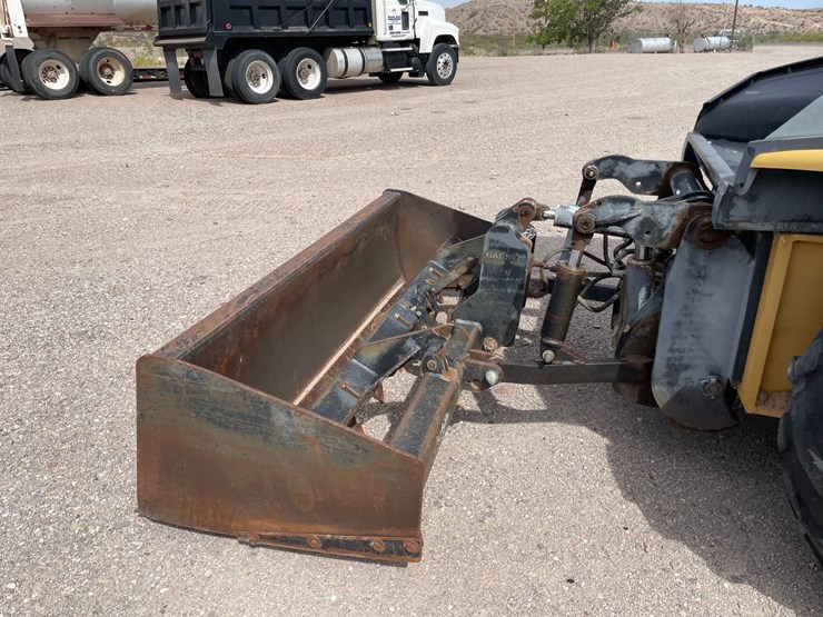 caterpillar-416d-image-32