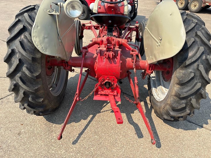 ford-8n-image-17
