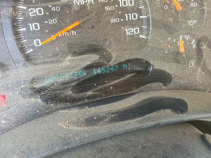 2005-chevy-avalache-1500-pickup-image-30