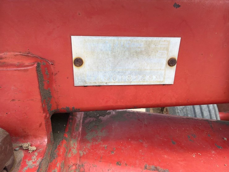 case-ih-3900-image-26