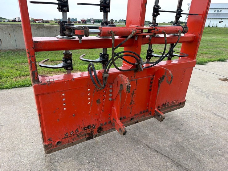 jrb-416-mount-bale-accumulator-image-15