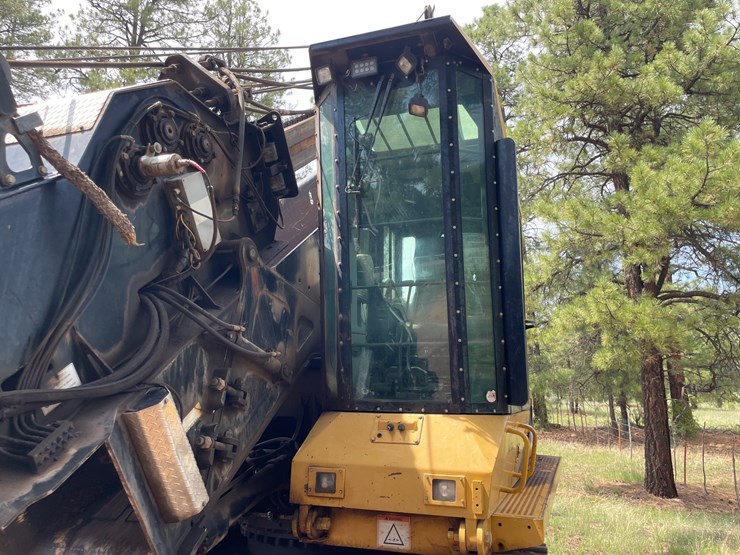 2005-caterpillar-320c-image-8