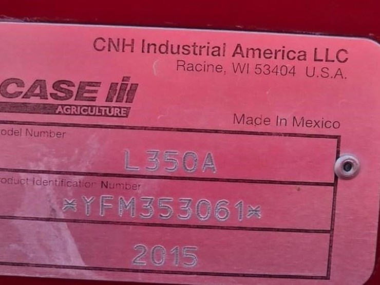 case-ih-farmall-35c-image-38