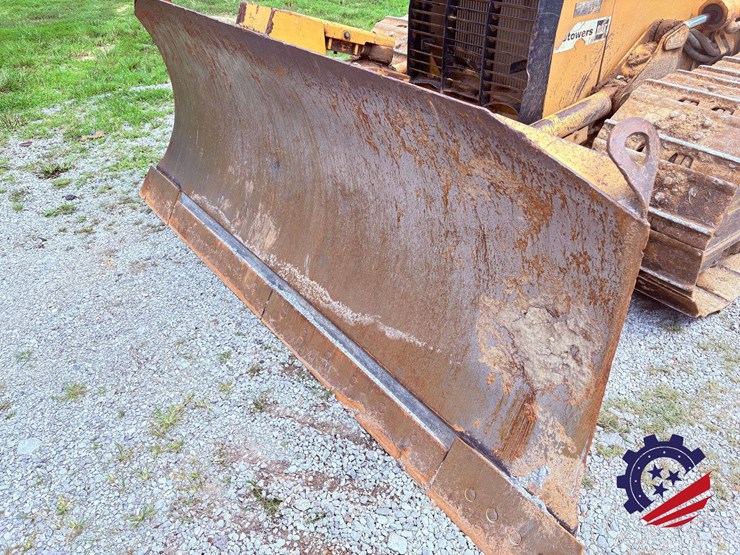 2009-caterpillar-d5k-xl-image-7