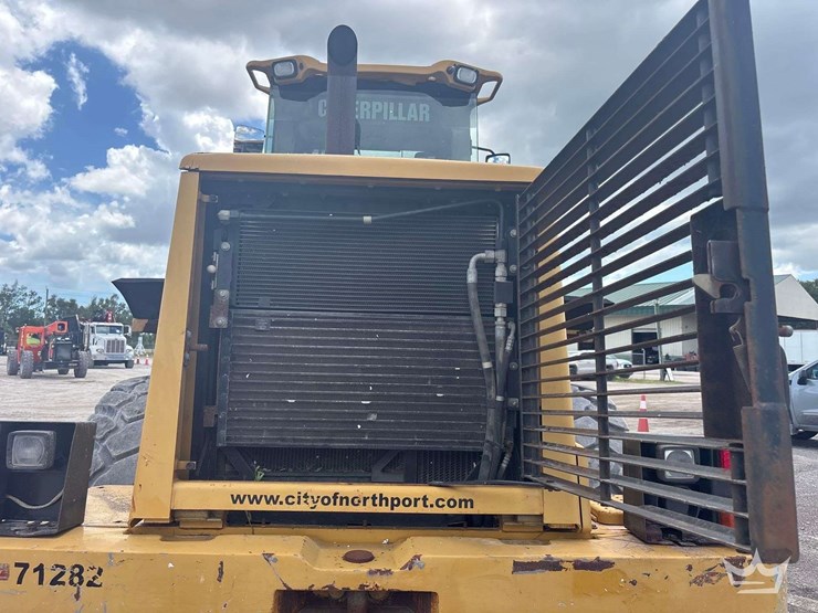 2007-caterpillar-938g-image-9