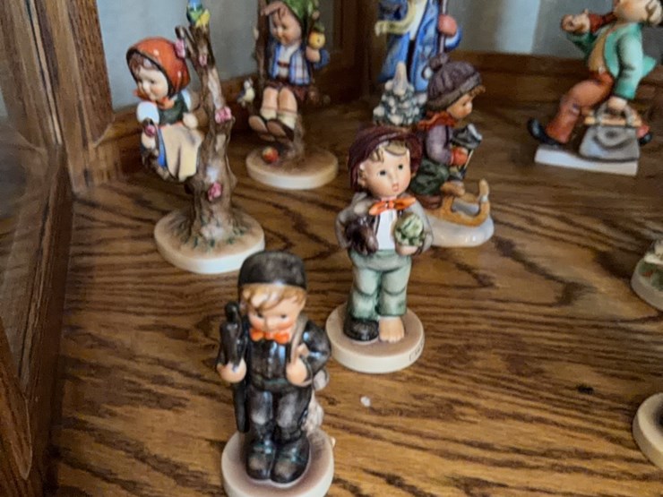 all-are-goebel-west-germany-pieces-(12-pieces)-image-2