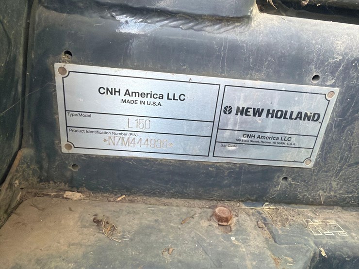 new-holland-l150-image-32