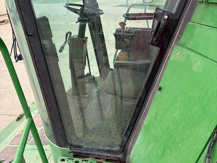 john-deere-9500-image-40
