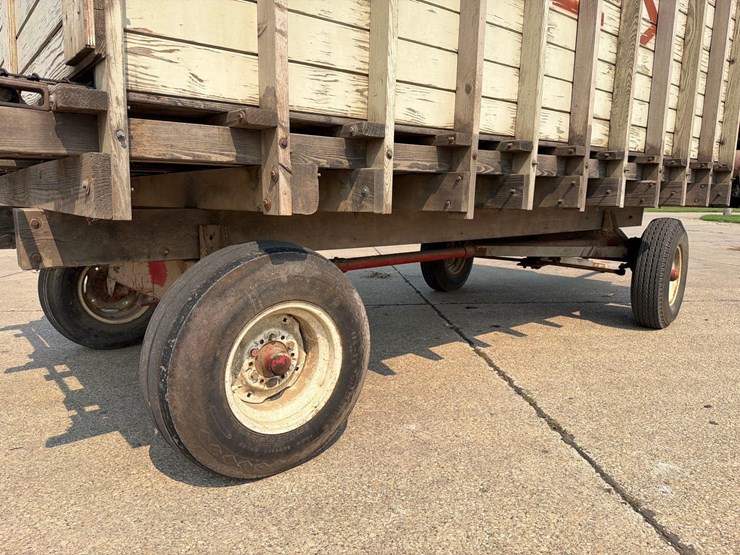 rex-14ft-front-unload-silage-wagon-image-8
