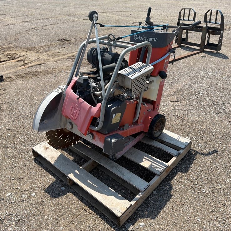HUSQVARNA FS524