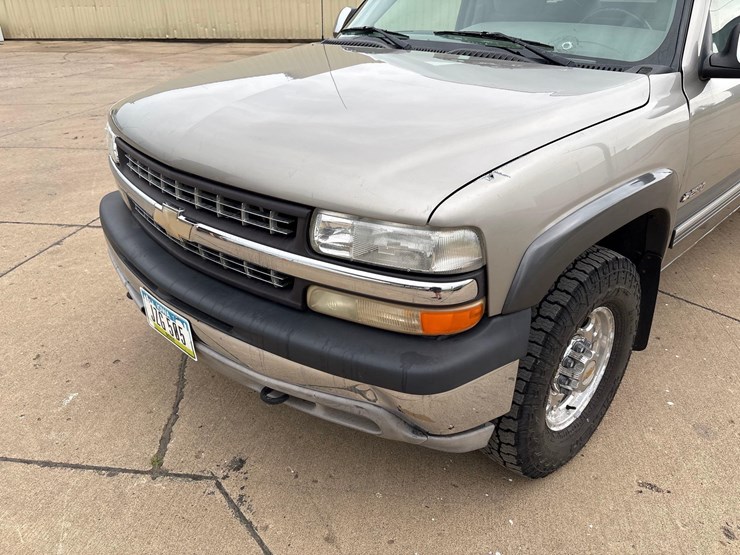 1999-chevrolet-k2500-image-13
