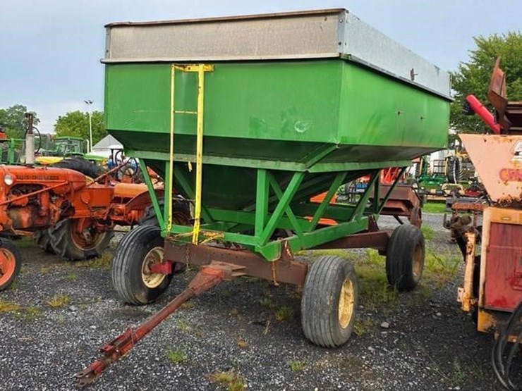 westerndorf-gravity-wagon-image-2