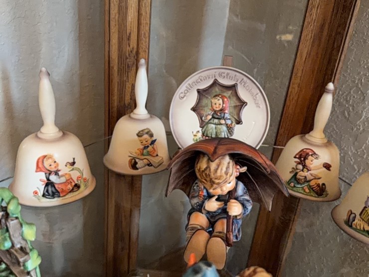 goebel,-west-germany-pieces.--winning-bidder-takes-everything-(-10-pieces)-image-4