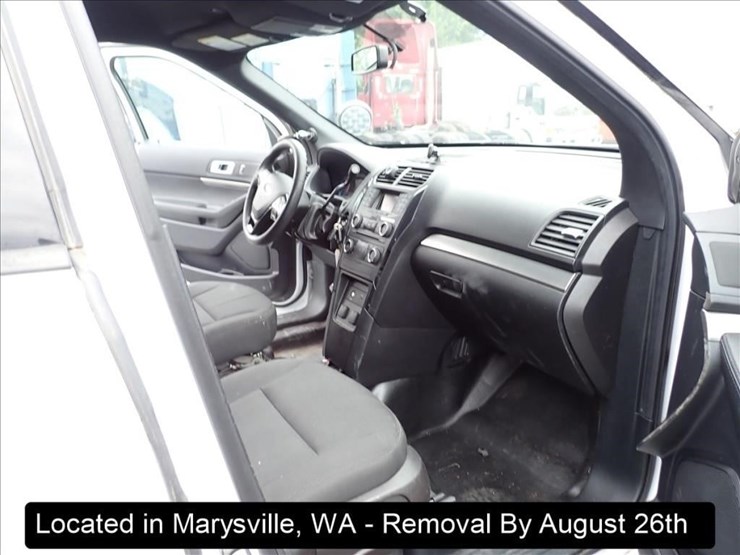 2018-ford-explorer-image-2