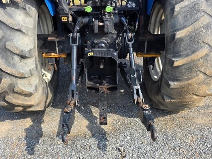 new-holland-tn75-image-15