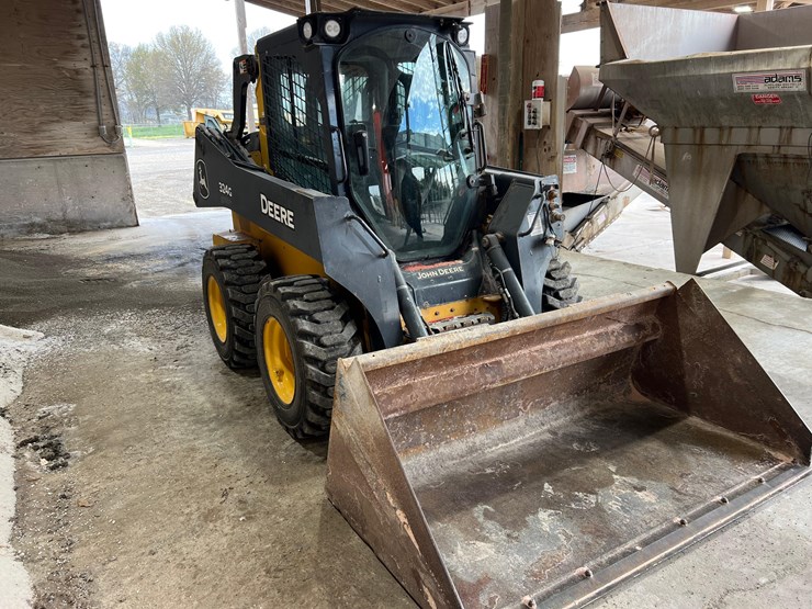 deere-324g-image-3