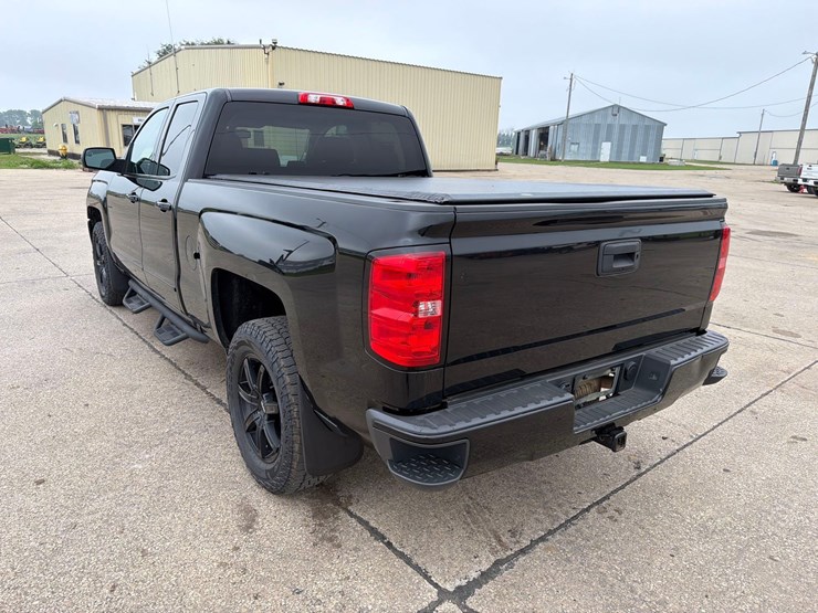 2018-chevrolet-1500-image-6