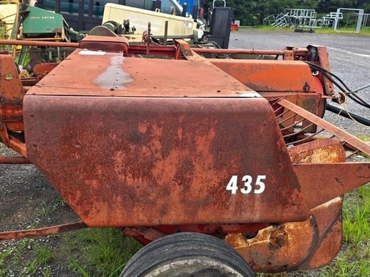internatinal-435i-square-baler-image-10