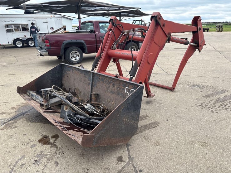 case-ih-520-image-10