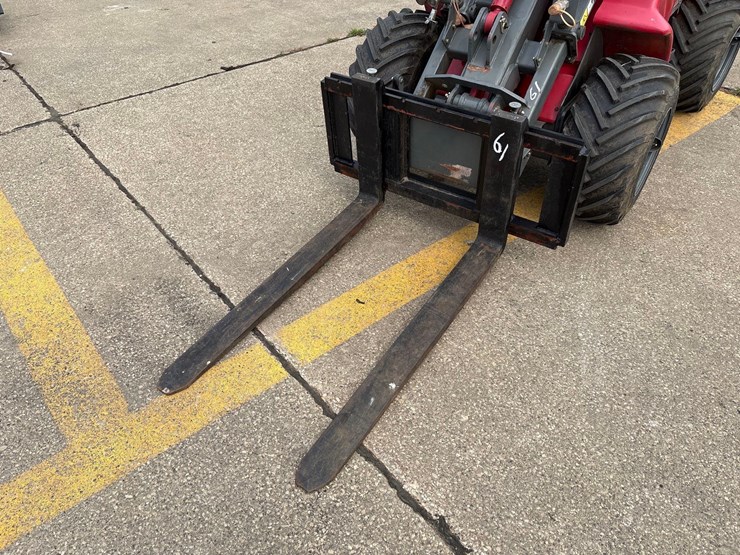 2015-taian-dy480-4wd-multifunction-mini-wheel-loader-image-11